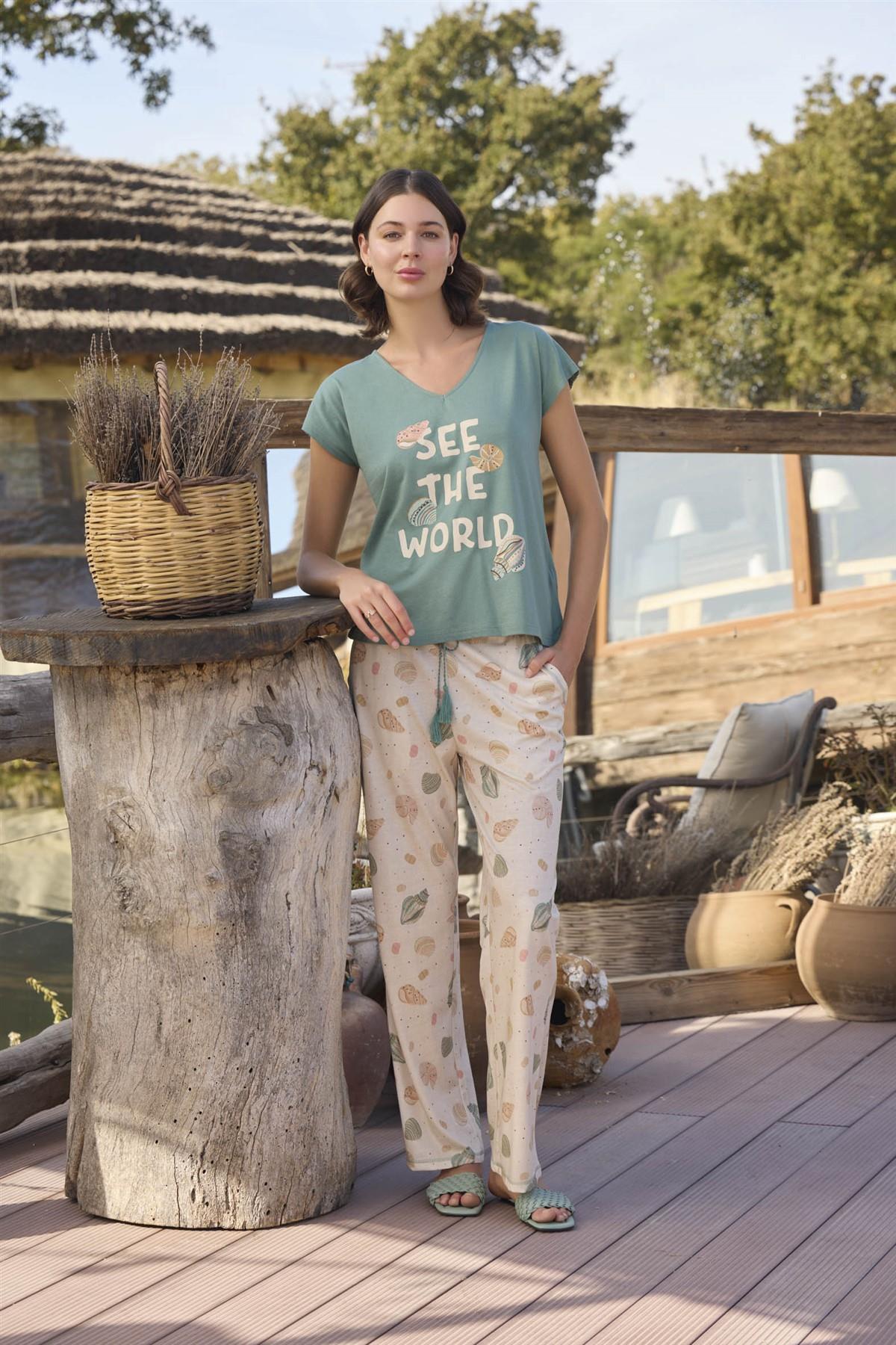 Desenli ve Baskılı "See the World" Pijama Takımı YEŞİL L