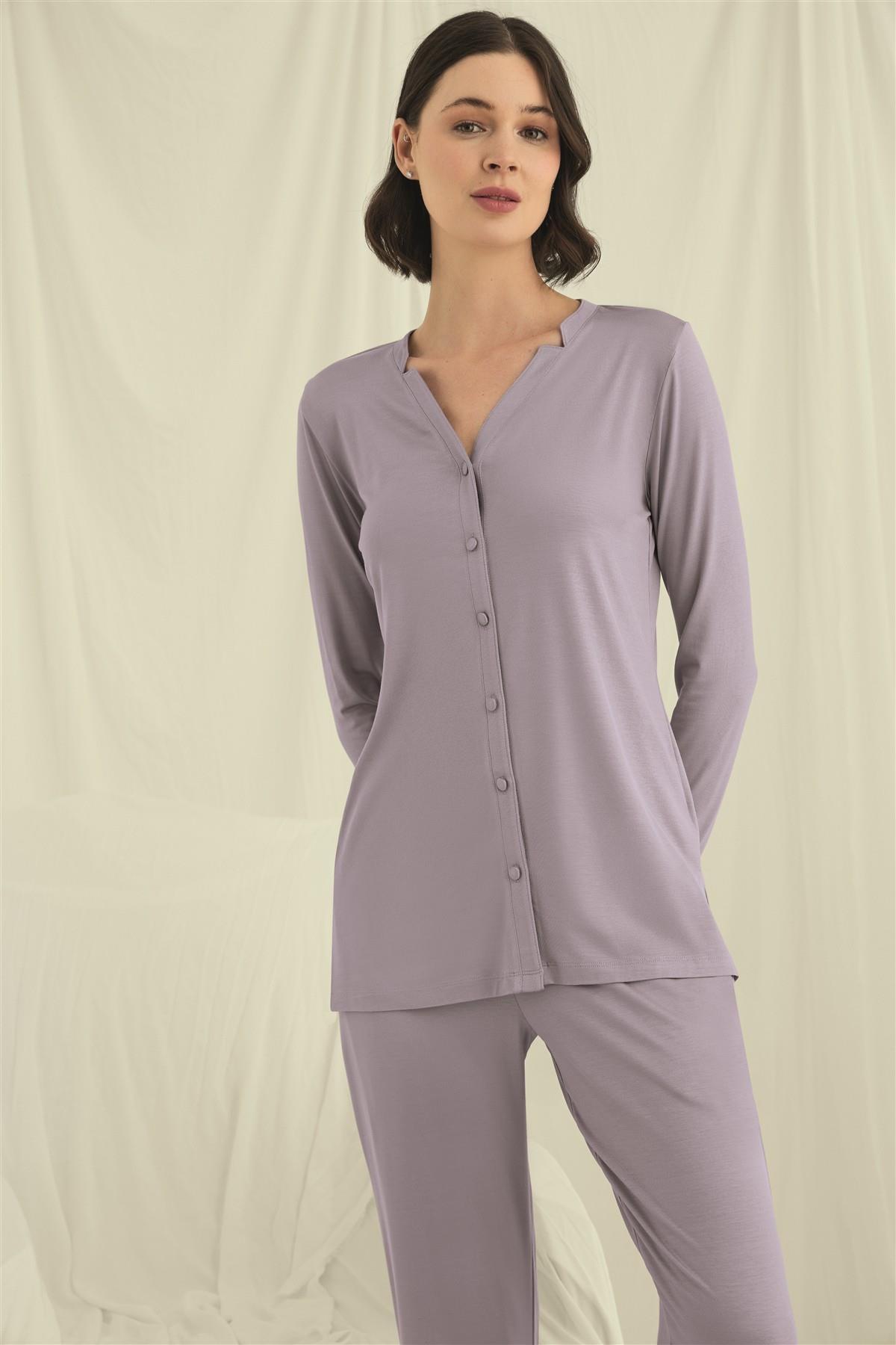 Uzun Kollu Boydan Düğmeli V Yaka Pijama Takımı
