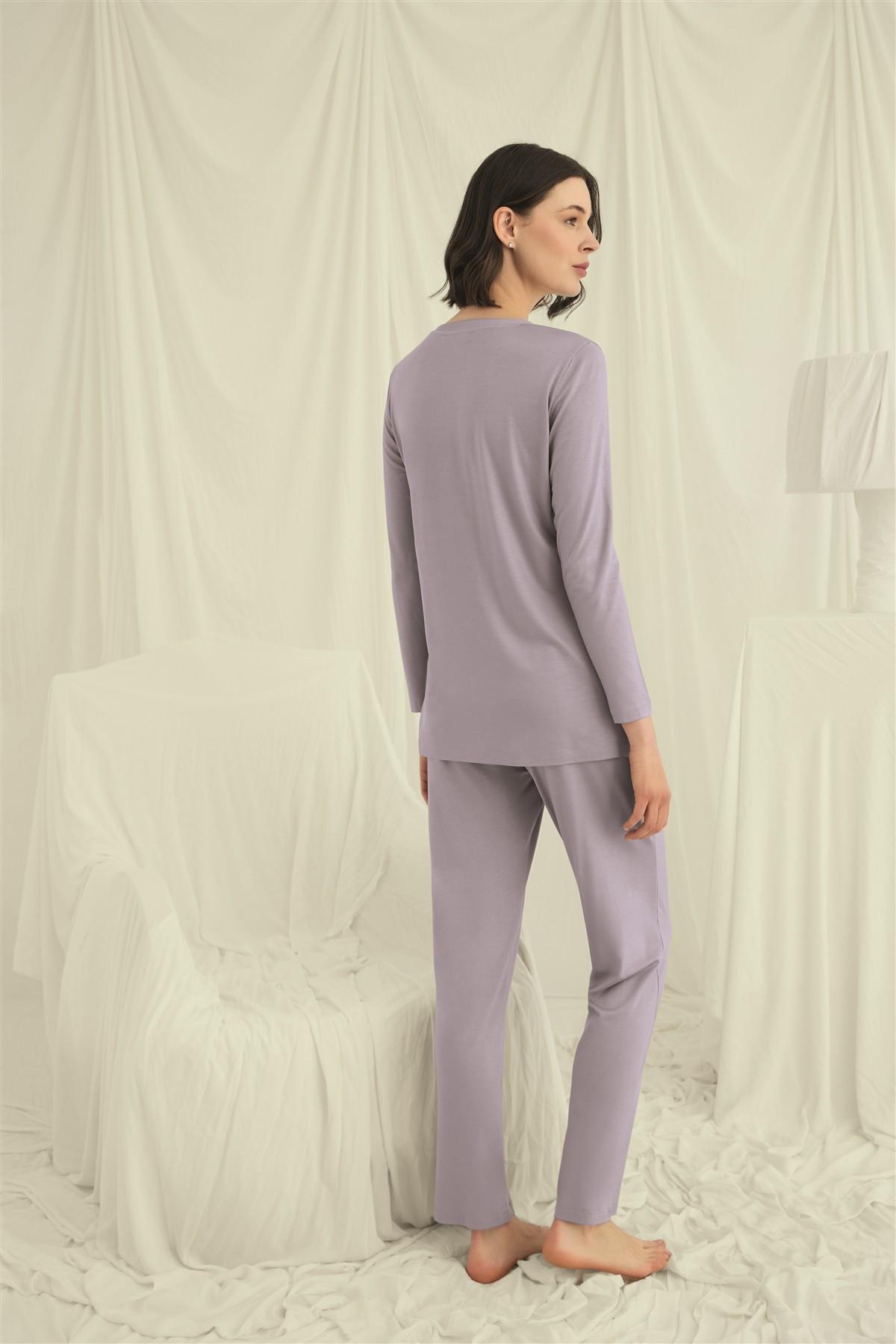 Uzun Kollu Boydan Düğmeli V Yaka Pijama Takımı