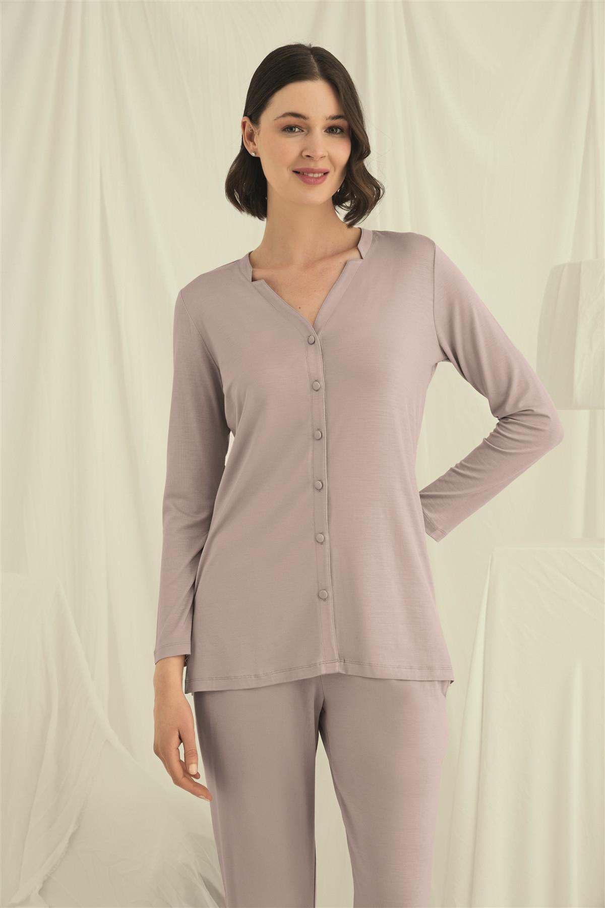 Uzun Kollu Boydan Düğmeli V Yaka Pijama Takımı