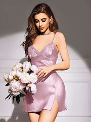 Aria's Closet Dantel İşlemeli Yırtmaçlı Pembe Saten Gecelik Pembe L