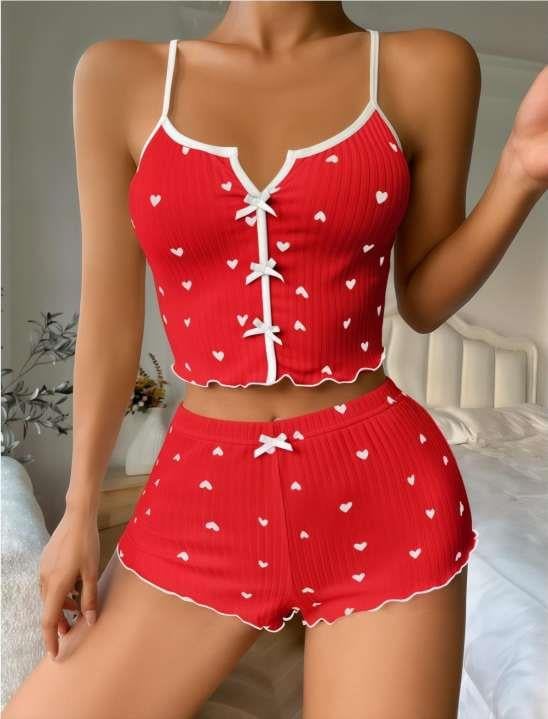Aria's Closet Kırmızı Üstüne Beyaz Kalp Desenli Askılı Şortlu Pijama Takımı