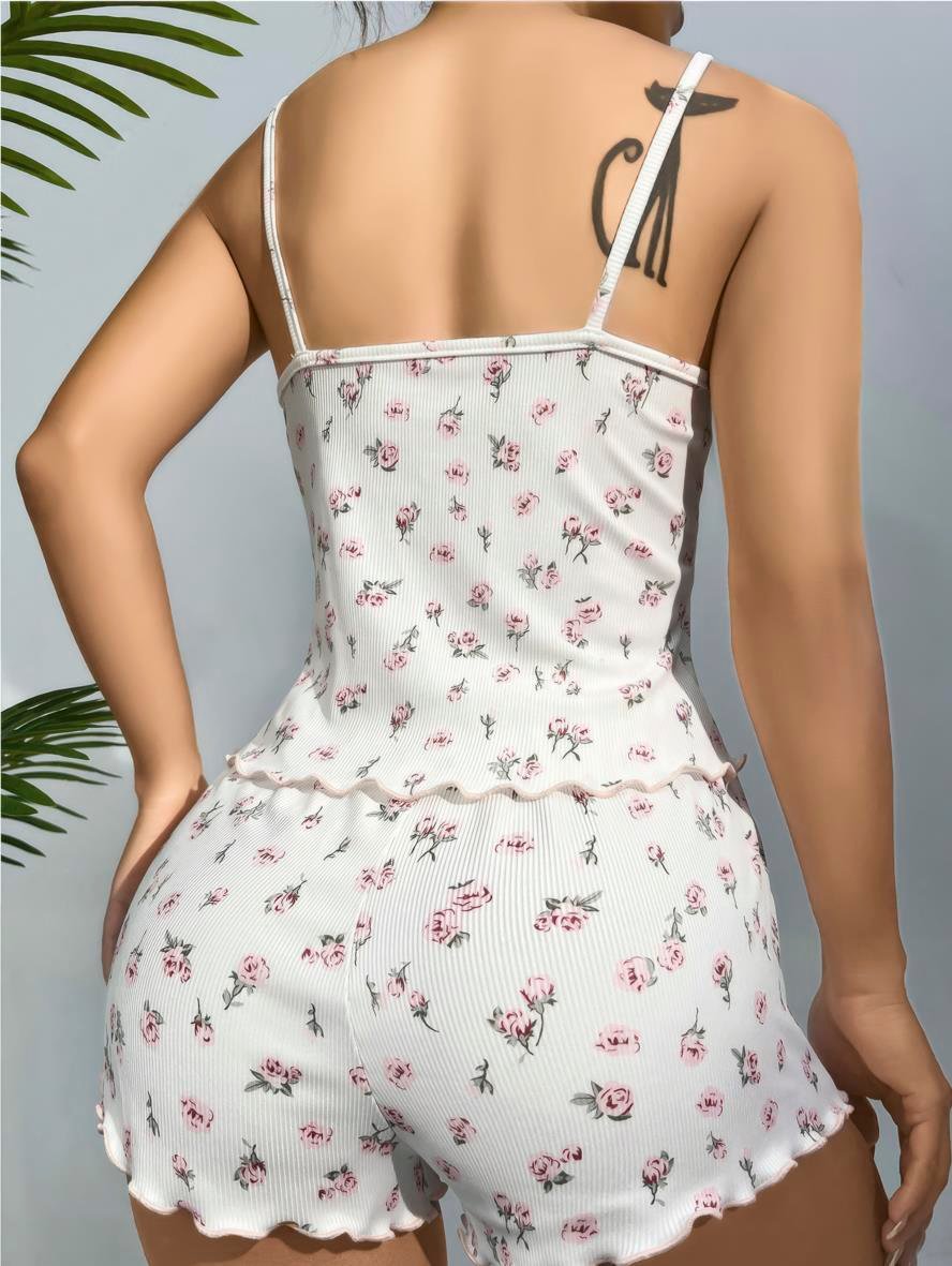 Aria's Closet Pamuklu Beyaz Üstüne Çiçek Desen Fitilli Askılı Şortlu Pijama Takımı