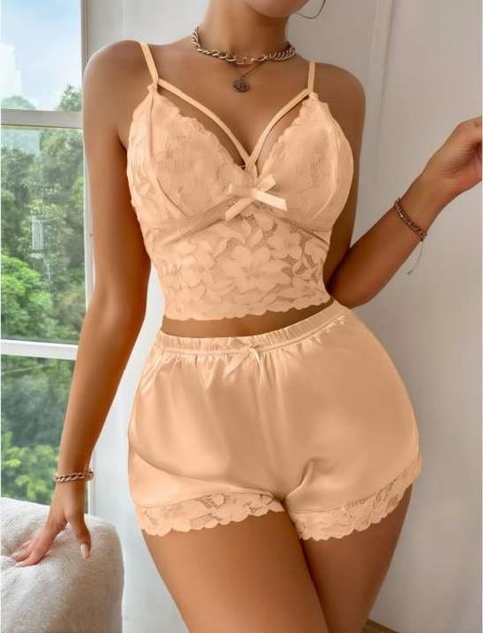 Aria's Closet Sarı Dantelli Büstiyer İnce Askılı Saten Şortlu Takım Sarı L