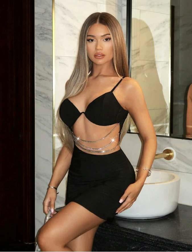 Aria's Closet Zincir Detaylı Göğüs Dekolteli Siyah Mini Club Elbisesi Siyah M