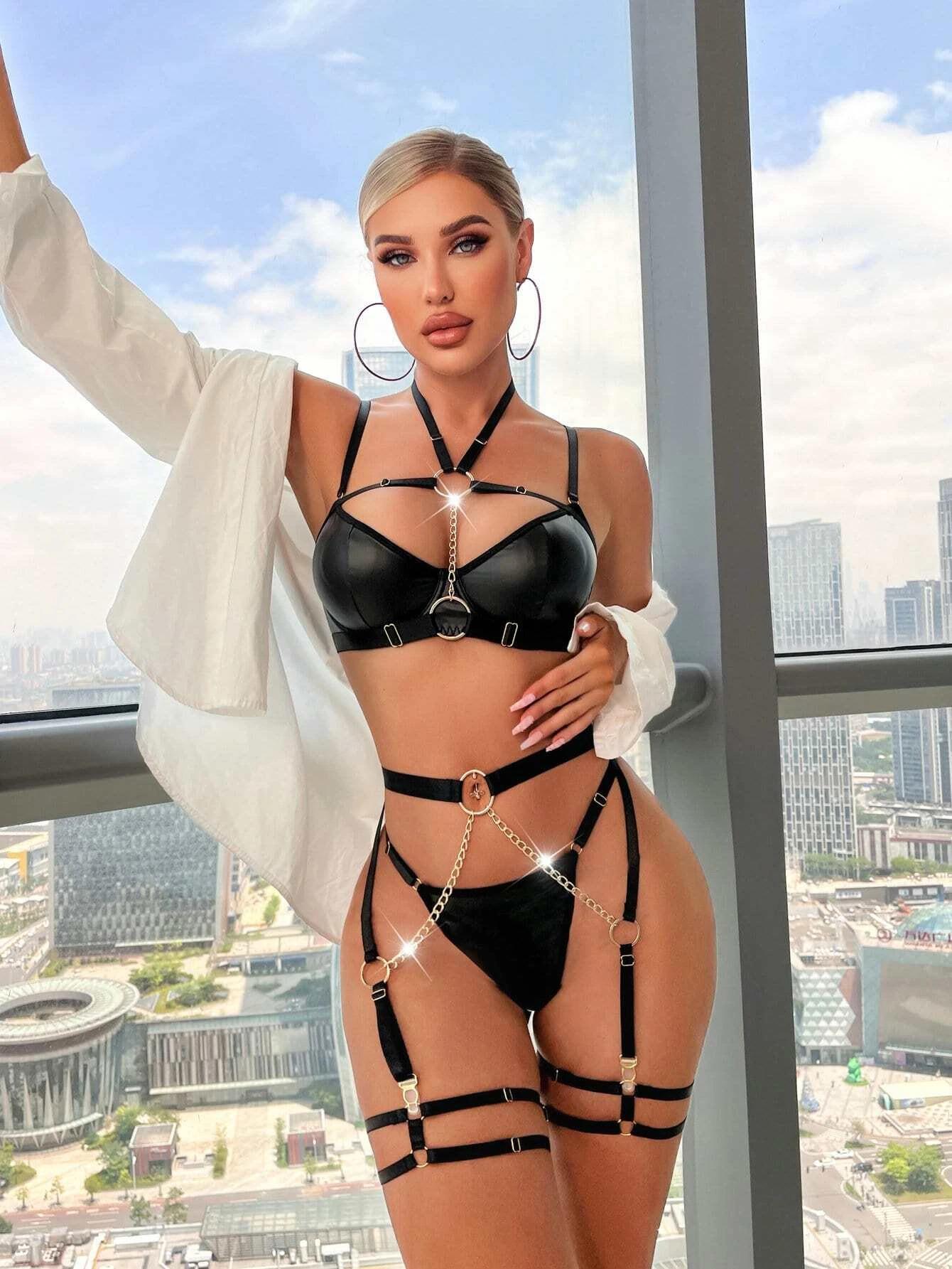 Aria's Closet Zincir Detaylı Jartiyerli Fantezi Siyah Deri Takım Siyah S