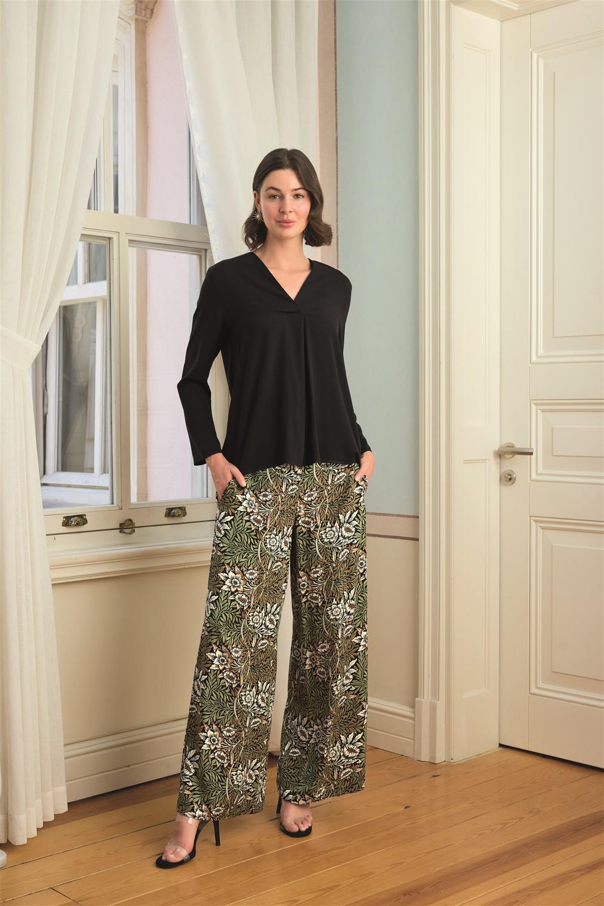 Çiçek Yaprak ve Etnik Desenli Dantelli 3'lü Pijama Takımı