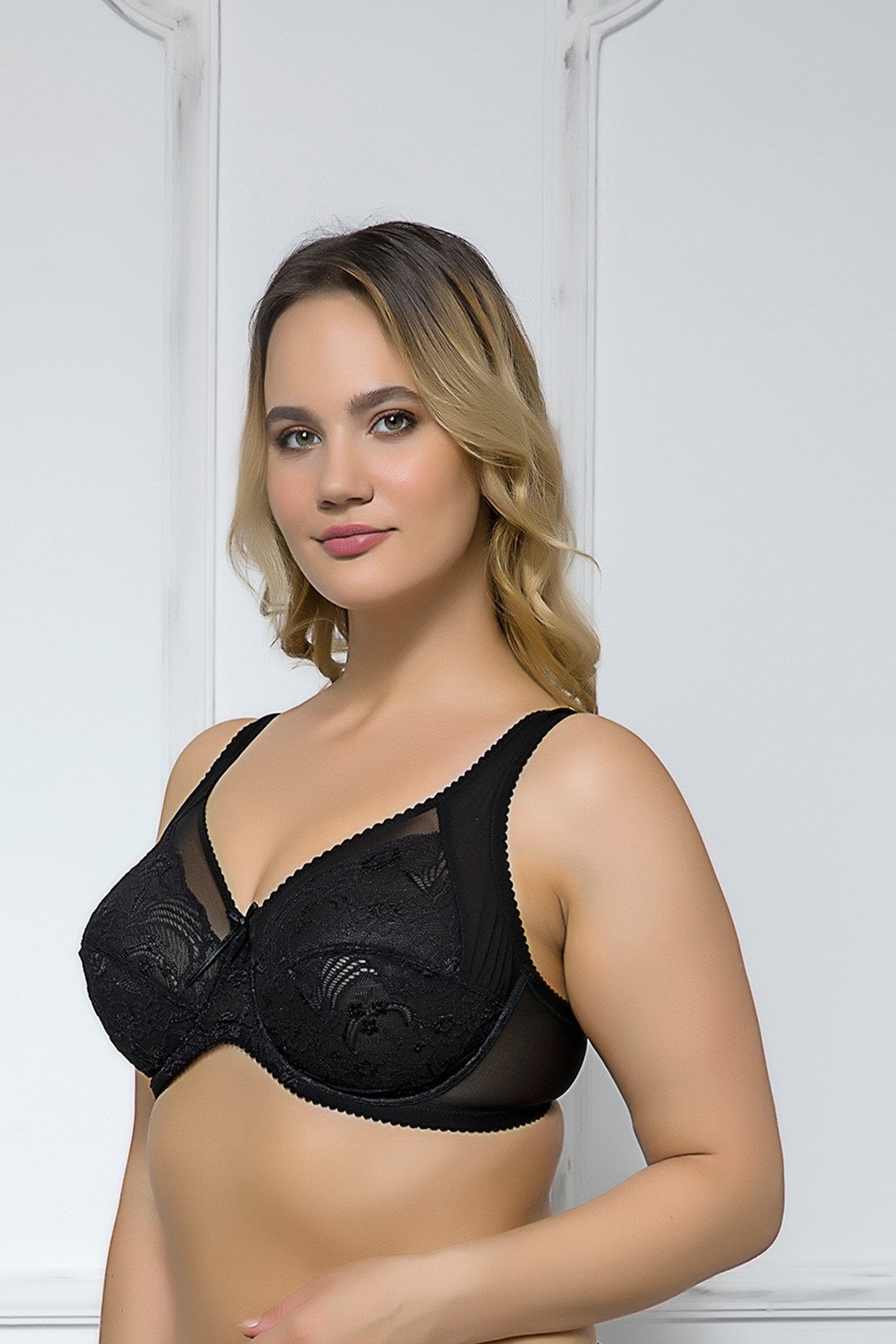 MOONLİGHT 2134 MİNİMİZER TOPARLAYICI SÜTYEN STD