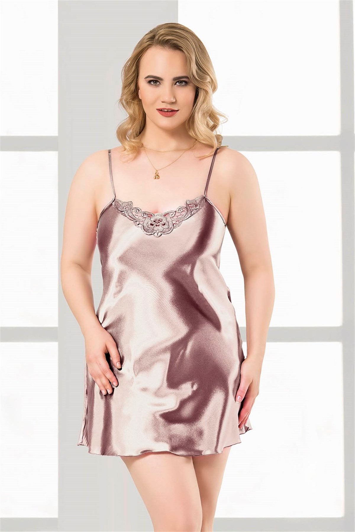 Aria's Closet Büyük Beden Vizon Kısa Saten Gecelik VİZON 2XL